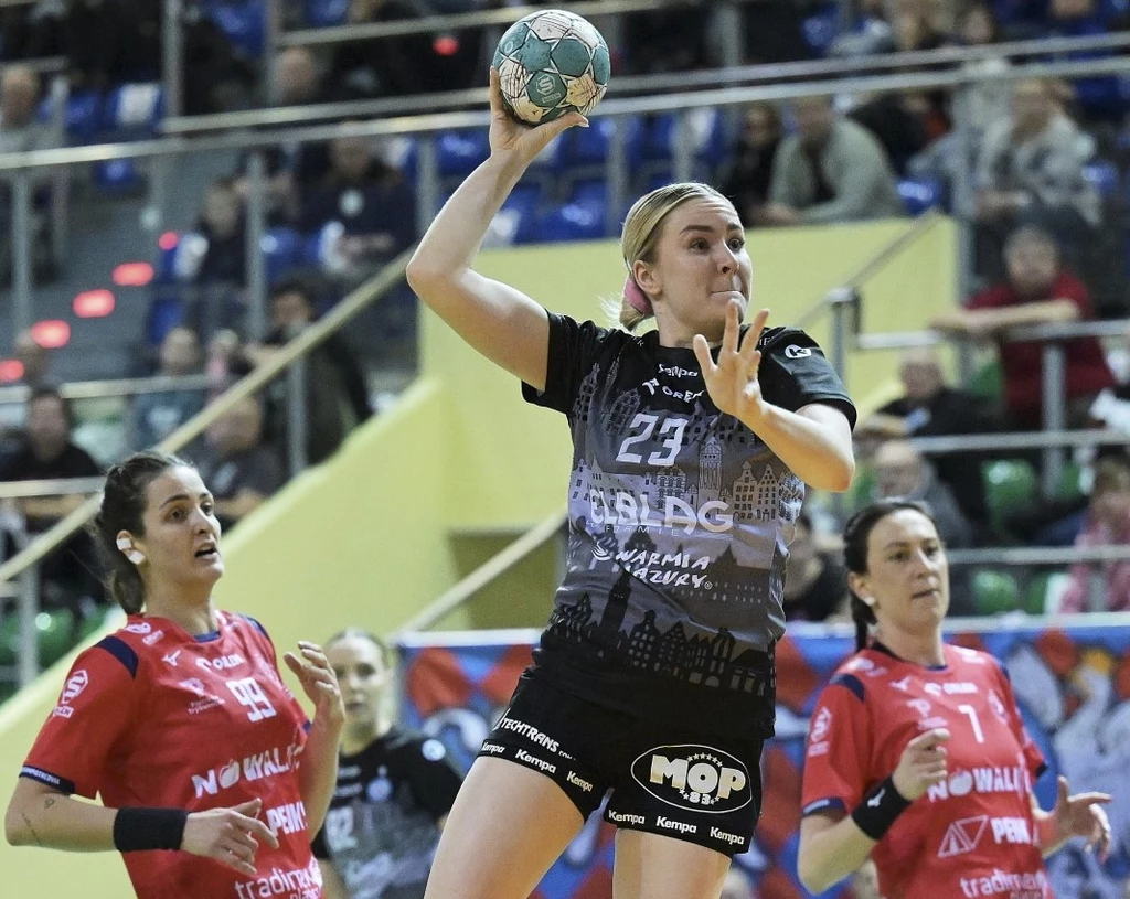 Weronika Weber (z piłką) Weronika Weber (z piłką)