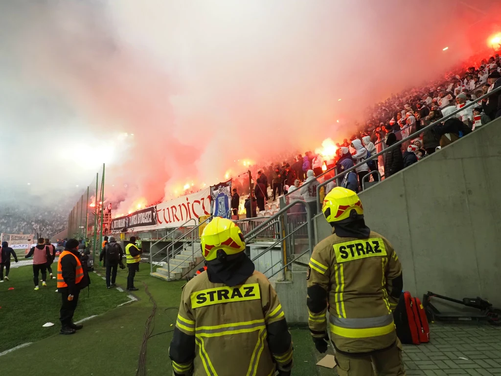 Sceny z meczu ŁKS - Widzew Łódź Sceny z meczu ŁKS - Widzew Łódź