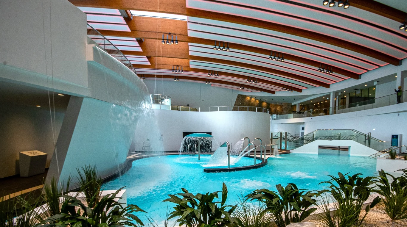 Aquapark Fabryka Wody w Szczecinie jest już gotowy i udostępnił informacje o cenach biletów. Aquapark Fabryka Wody w Szczecinie jest już gotowy i udostępnił informacje o cenach biletów.