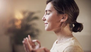 Naukowcy odkryli, jak oksytocyna pozwala uspokoić serce oddechem