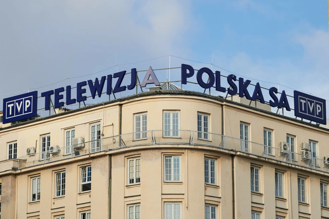 Siedziba Telewizji Polskiej. Rewolucja w TVP zaczęła się w grudniu 2023 roku Siedziba Telewizji Polskiej. Rewolucja w TVP zaczęła się w grudniu 2023 roku
