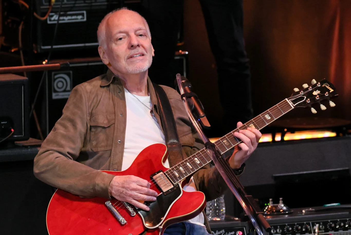 Peter Frampton na scenie w 2023 roku
