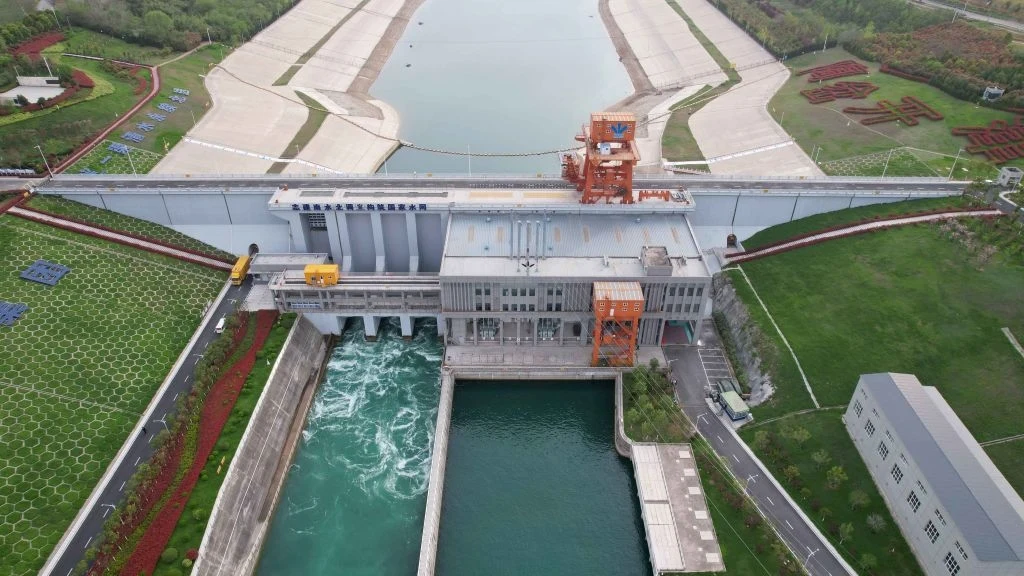 Trasa Centralna jest często nazywana "Wielkim Akweduktem" i ma długość 1264 kilometrów