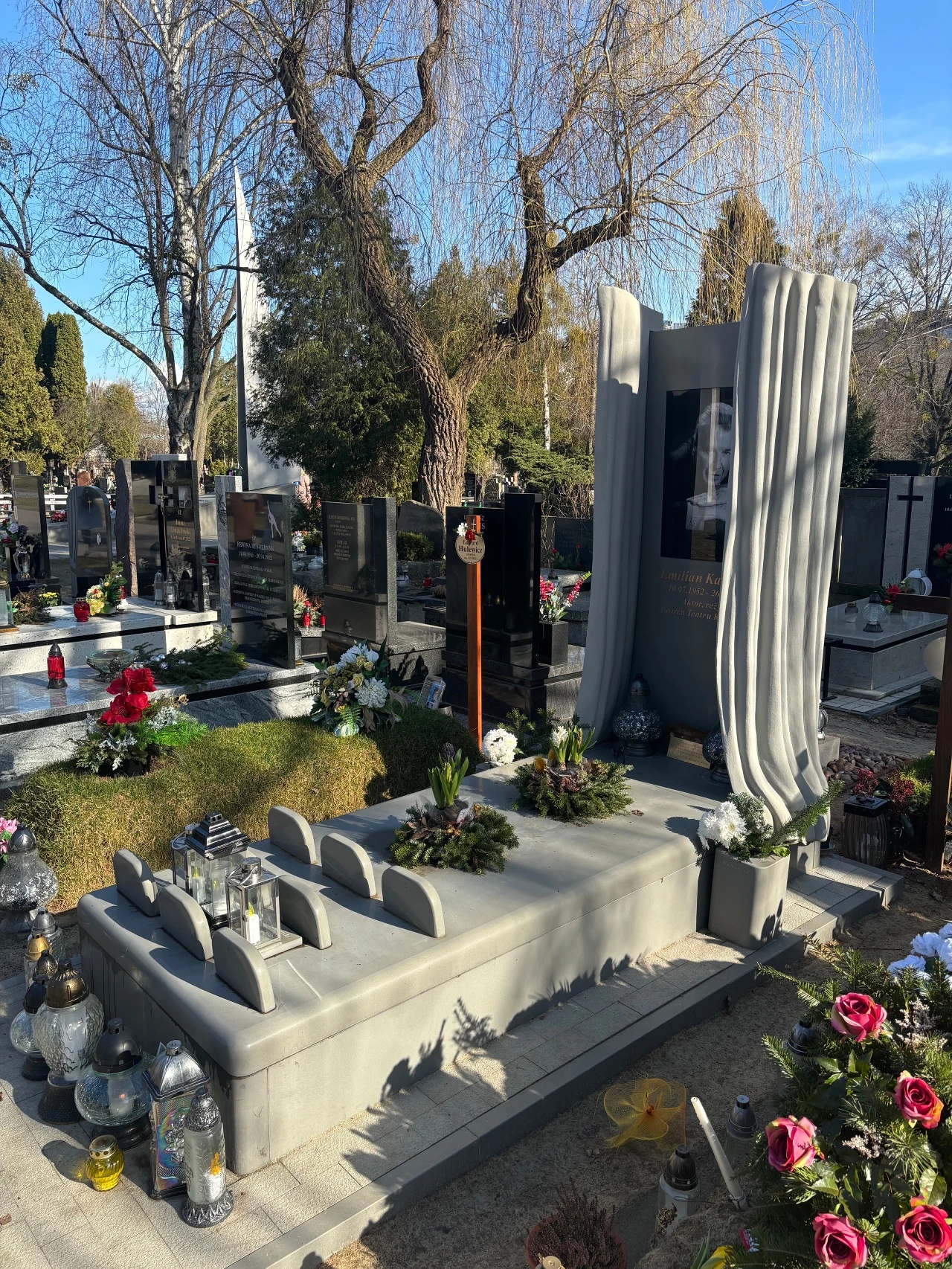 Grób Emiliana Kamińskiego Grób Emiliana Kamińskiego