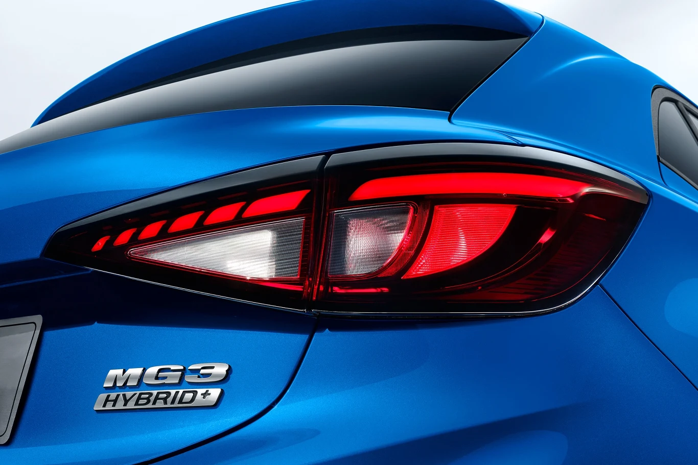Nowy MG3 Hybrid+ będzie oferowany w Europie w trzech wersjach wyposażenia