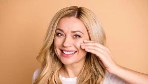 Wiele czynników ma niekorzystny wpływ na poziom kolagenu w organizmie