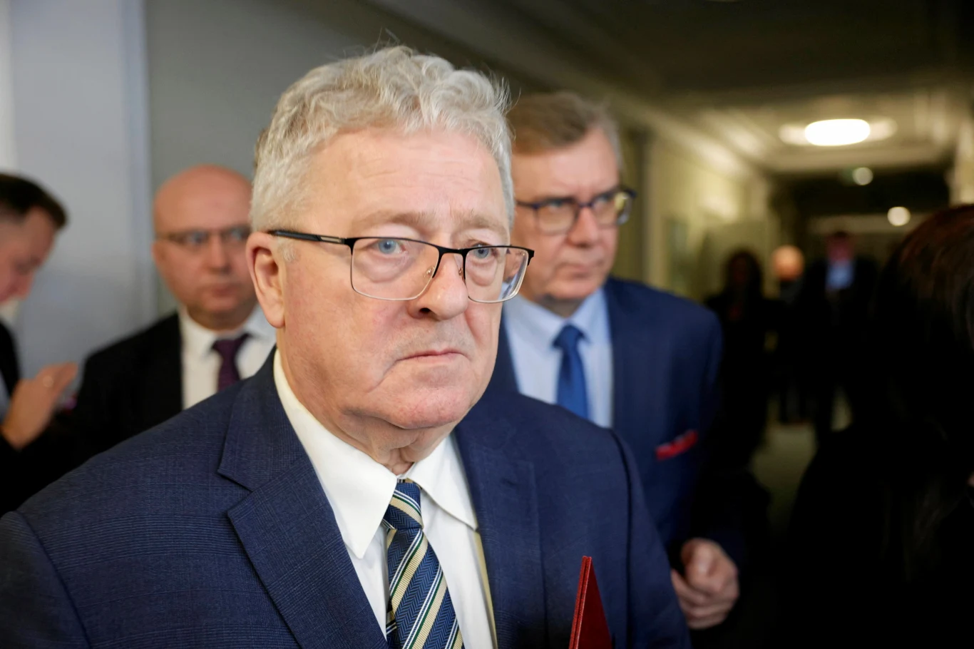 Zawieszono protest rolników na granicy w Medyce. Na zdjęciu minister rolnictwa Czesław Siekierski podczas spotkania z rolnikami w Rzeszowie Zawieszono protest rolników na granicy w Medyce. Na zdjęciu minister rolnictwa Czesław Siekierski podczas spotkania z rolnikami w Rzeszowie