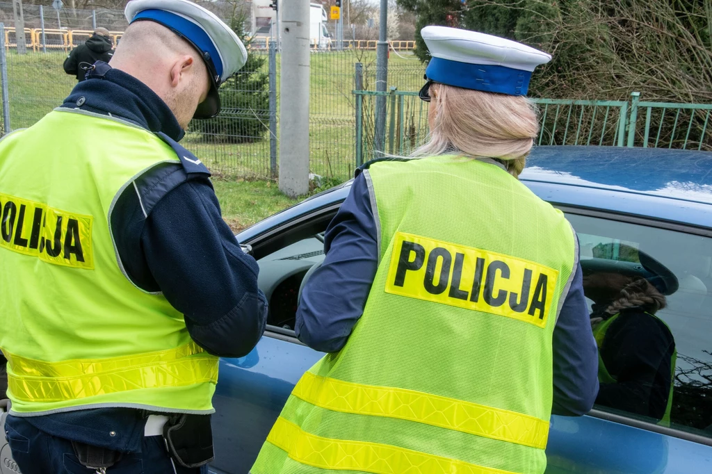 Część kierowców straci w tym roku uprawnienia do parkowania na miejscach dla niepełnosprawnych