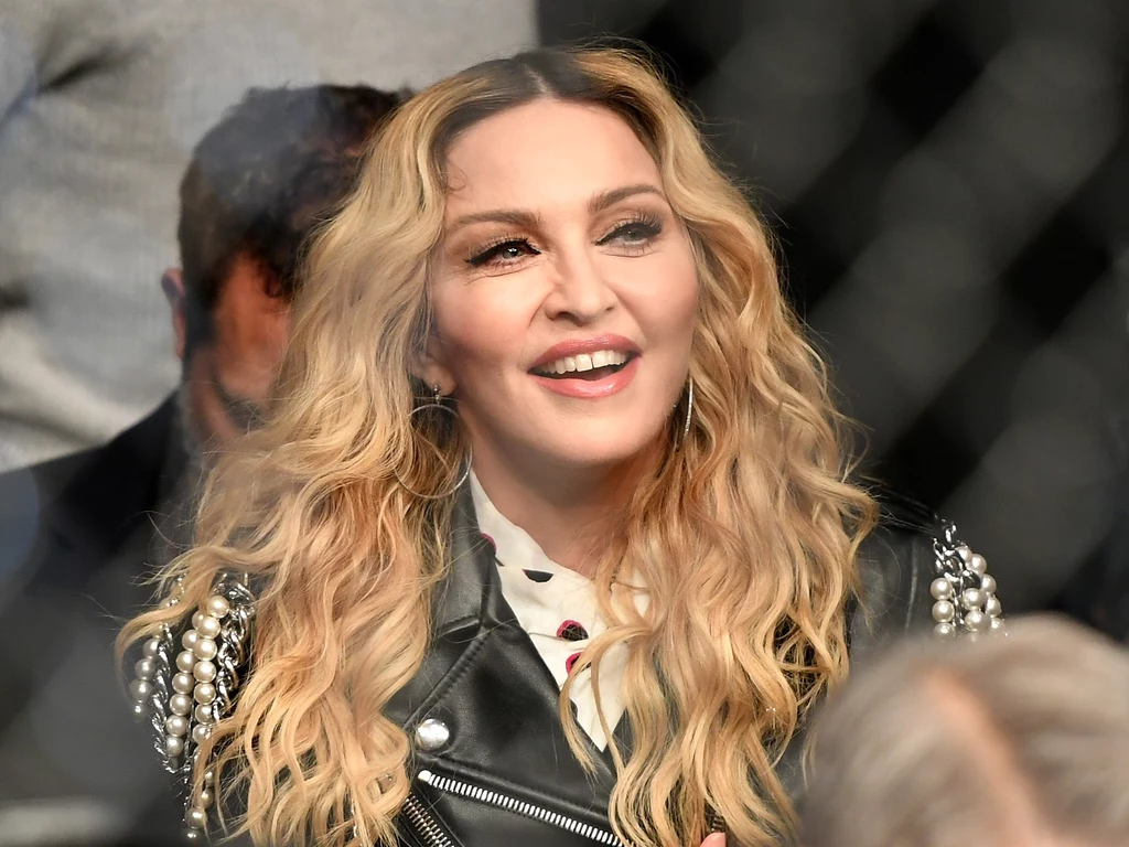 Madonna złożyła hołd ofiarom AIDS, w tym Lutherowi Vandrossowi. Rodzina gwiazdora się oburzyła