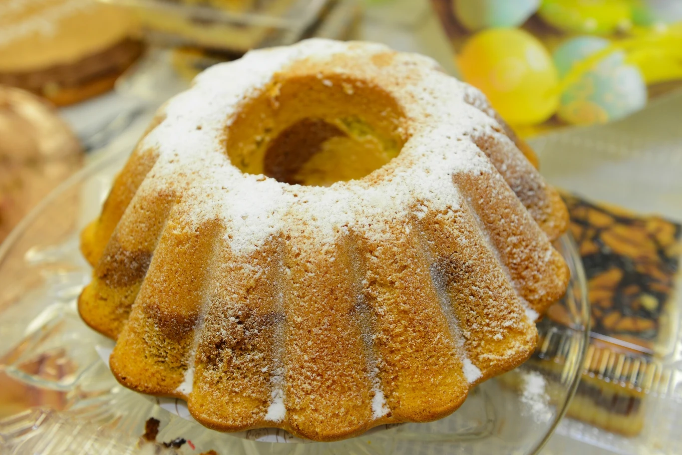Babka to nieodłączny przysmak na Wielkanoc. Można ją kupić, ale zdecydowanie taniej będzie ją przygotować samodzielnie. Babka to nieodłączny przysmak na Wielkanoc. Można ją kupić, ale zdecydowanie taniej będzie ją przygotować samodzielnie.