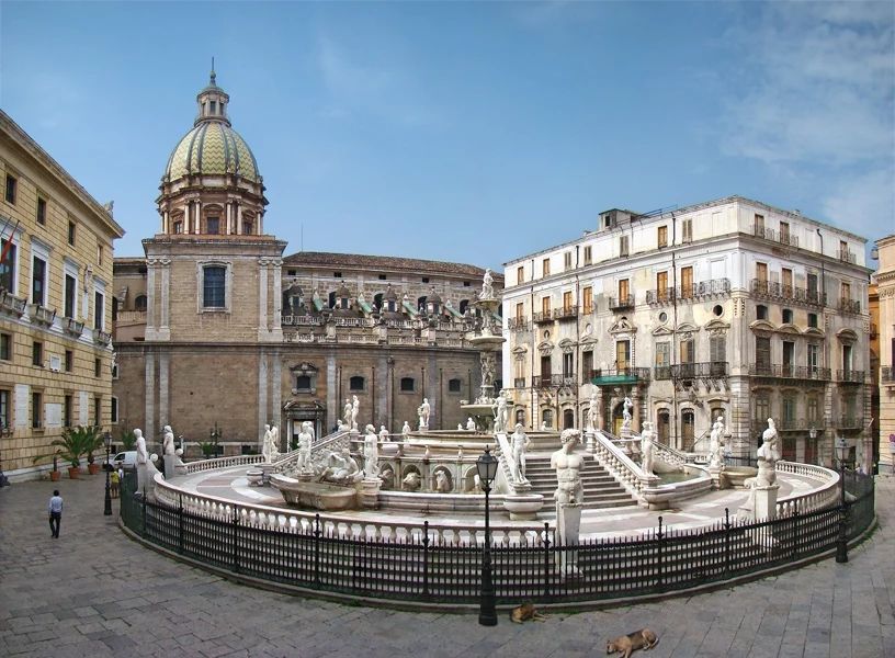 Piazza Pretoria, Palermo 