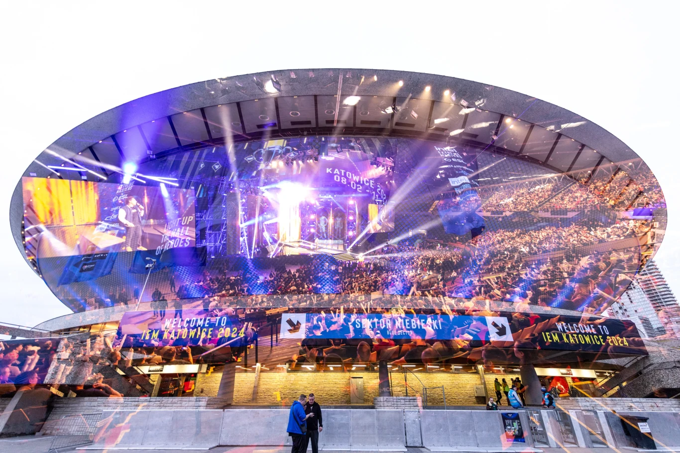 Katowicki Spodek w barwach Intel Extreme Masters Katowicki Spodek w barwach Intel Extreme Masters