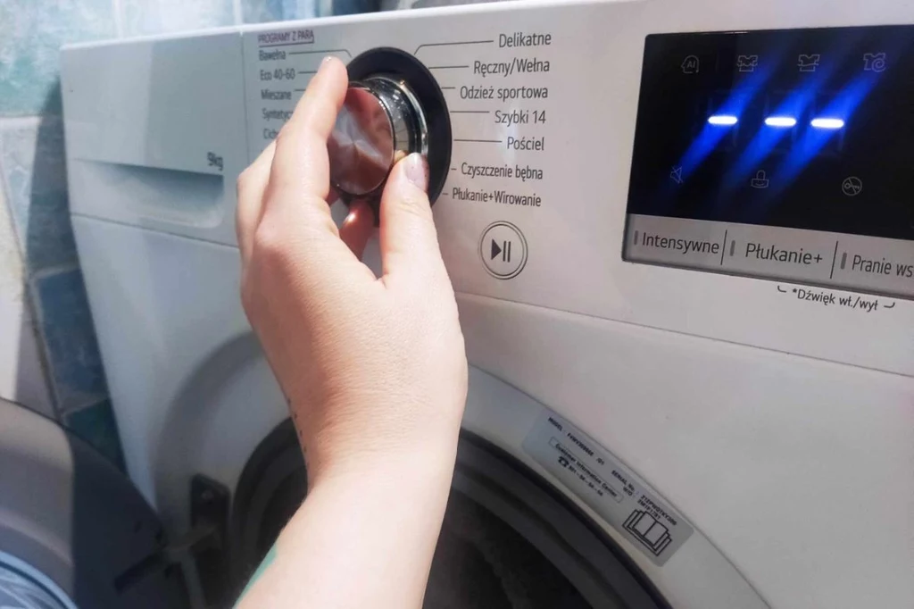 Suszenie prania w pralce? Jest na to prosty sposób