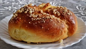 Słodkie i puszyste bułeczki twarogowe. Do tego przepisu nie potrzebujesz drożdży