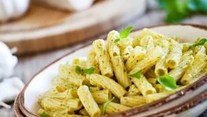 To pesto zrobisz w 10 minut. Ekspresowy obiad dla zabieganych 