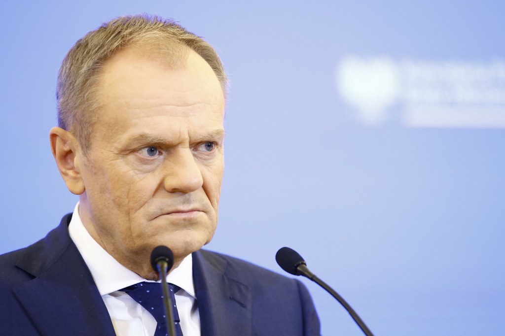 Premier Donald Tusk po spotkaniu w czwartek z rolnikami przyznał, że niektóre zapisy Zielonego Ładu dla rolnictwa są jego zdaniem "przesadzone"