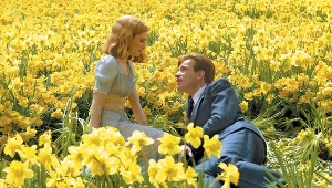 Alison Lohman i Ewan McGregor w filmie "Duża ryba"