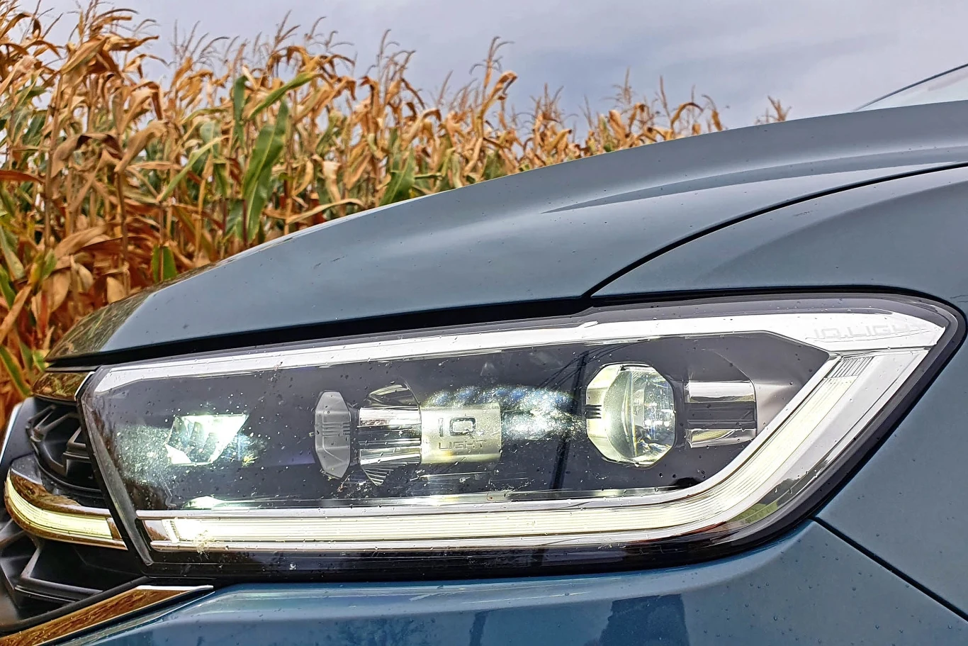 Matrycowe reflektory IQ. LIGHT doskonale świecą, ale wymagają dopłaty 3940 zł
