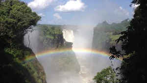 Jeden z najbardziej majestatycznych wodospadów świata wysycha. Problemów jest więcej