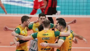 Trevor Clevenot (pierwszy z lewej) w barwach Aluron CMC Warty Zawiercie