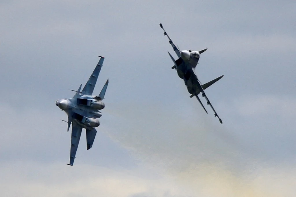 Rosyjski samolot bojowy Su-30 Rosyjski samolot bojowy Su-30