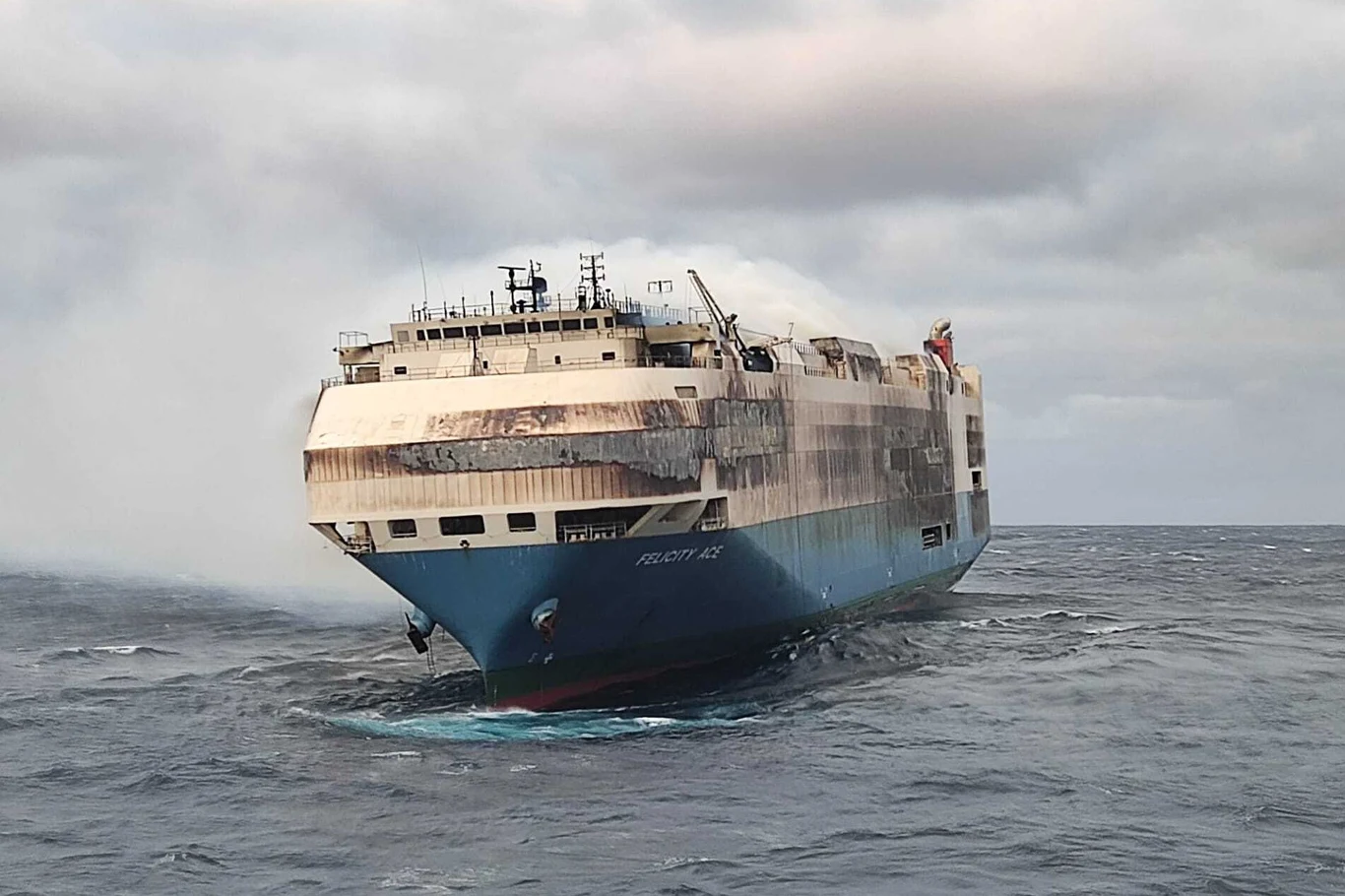 Wraca sprawa Felicity Ace. Powodem pożaru akumulator Porsche? Wraca sprawa Felicity Ace. Powodem pożaru akumulator Porsche?