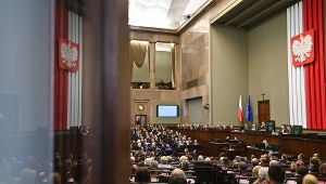 Sejm zaczyna obrady.  Posłowie debatują nad naprawą TK