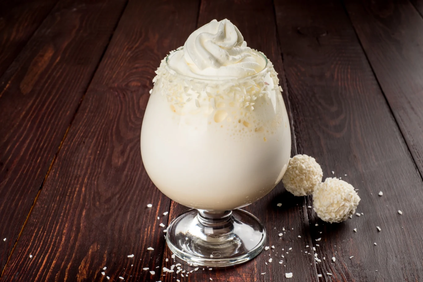 Shake Rafaello posmakuje zwolennikom słodkości Shake Rafaello posmakuje zwolennikom słodkości