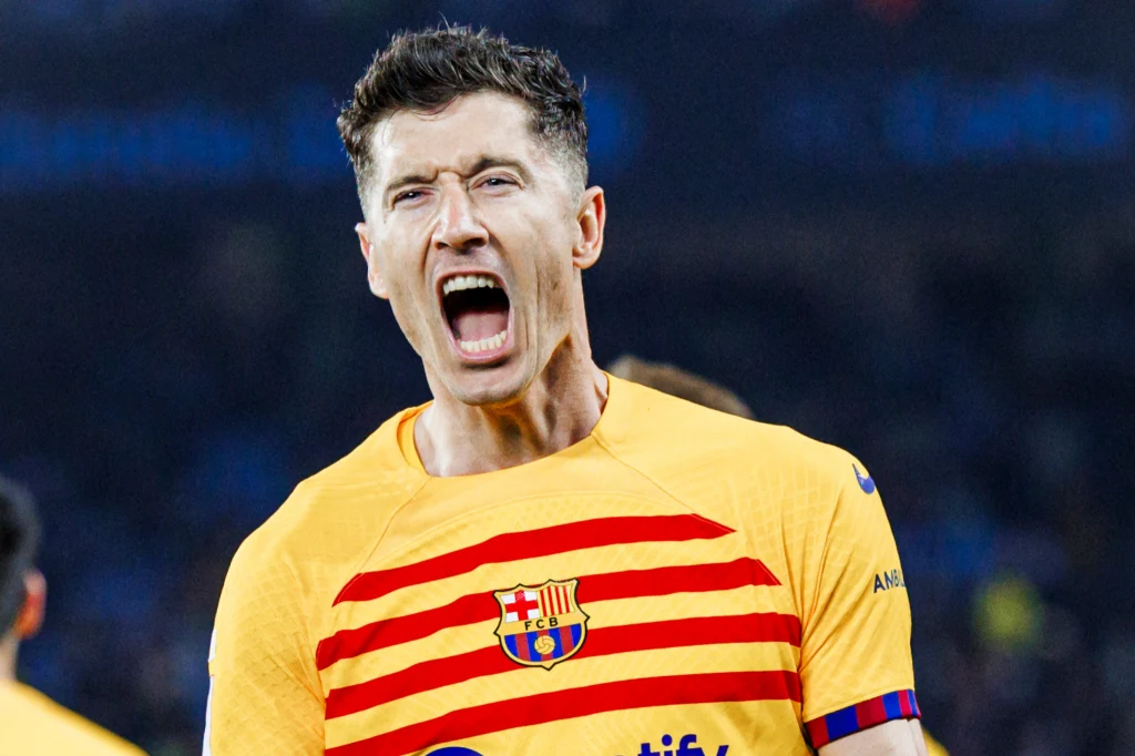 Robert Lewandowski celebrujący kolejne trafienie dla FC Barcelona Robert Lewandowski celebrujący kolejne trafienie dla FC Barcelona