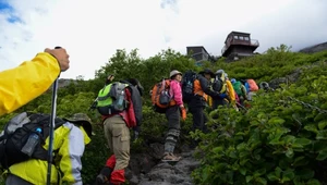 Rewolucja dla turystów w Japonii. Za wejście na górę Fuji trzeba zapłacić