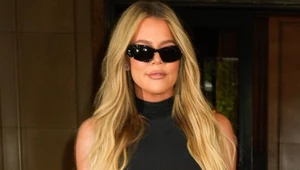 Khloe Kardashian zapozowała w obcisłym kombinezonie. Fani nie mogli oderwać wzroku