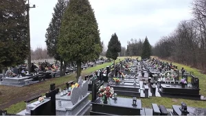 Cmentarz parafii Najświętszego Ciała i Krwi Chrystusa w Radomsku okazał się samowolą budowlaną