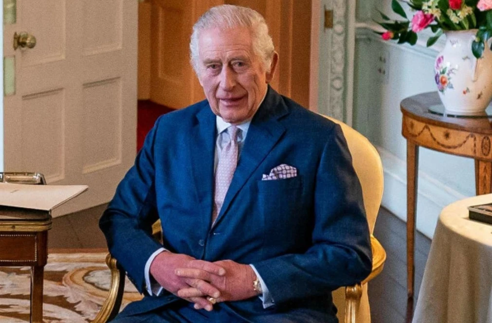 Król Karol III Król Karol III