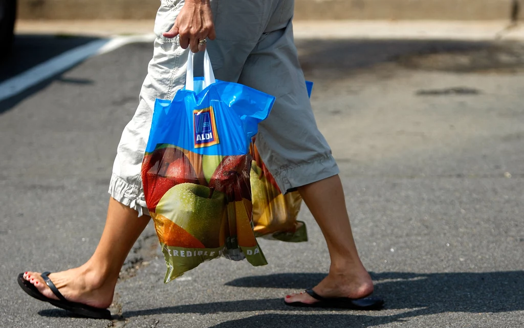 Aldi chce rzucić rękawicę największym amerykańskim sieciom handlowym 