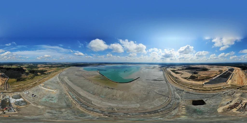 Panorama na "Żelazny Most" należący do KGHM Polska Miedź.