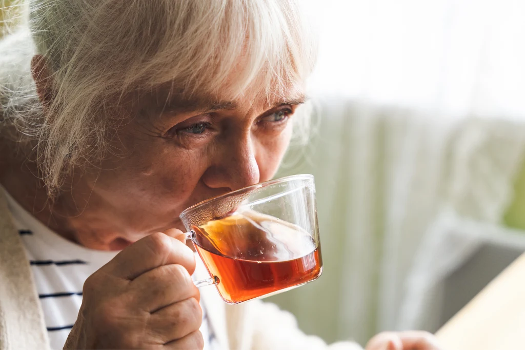 "Herbatka długowieczności", którą piją mieszkańcy greckiej Ikarii, to trzy składniki. Jakie? Jak ją przygotować? "Herbatka długowieczności", którą piją mieszkańcy greckiej Ikarii, to trzy składniki. Jakie? Jak ją przygotować?