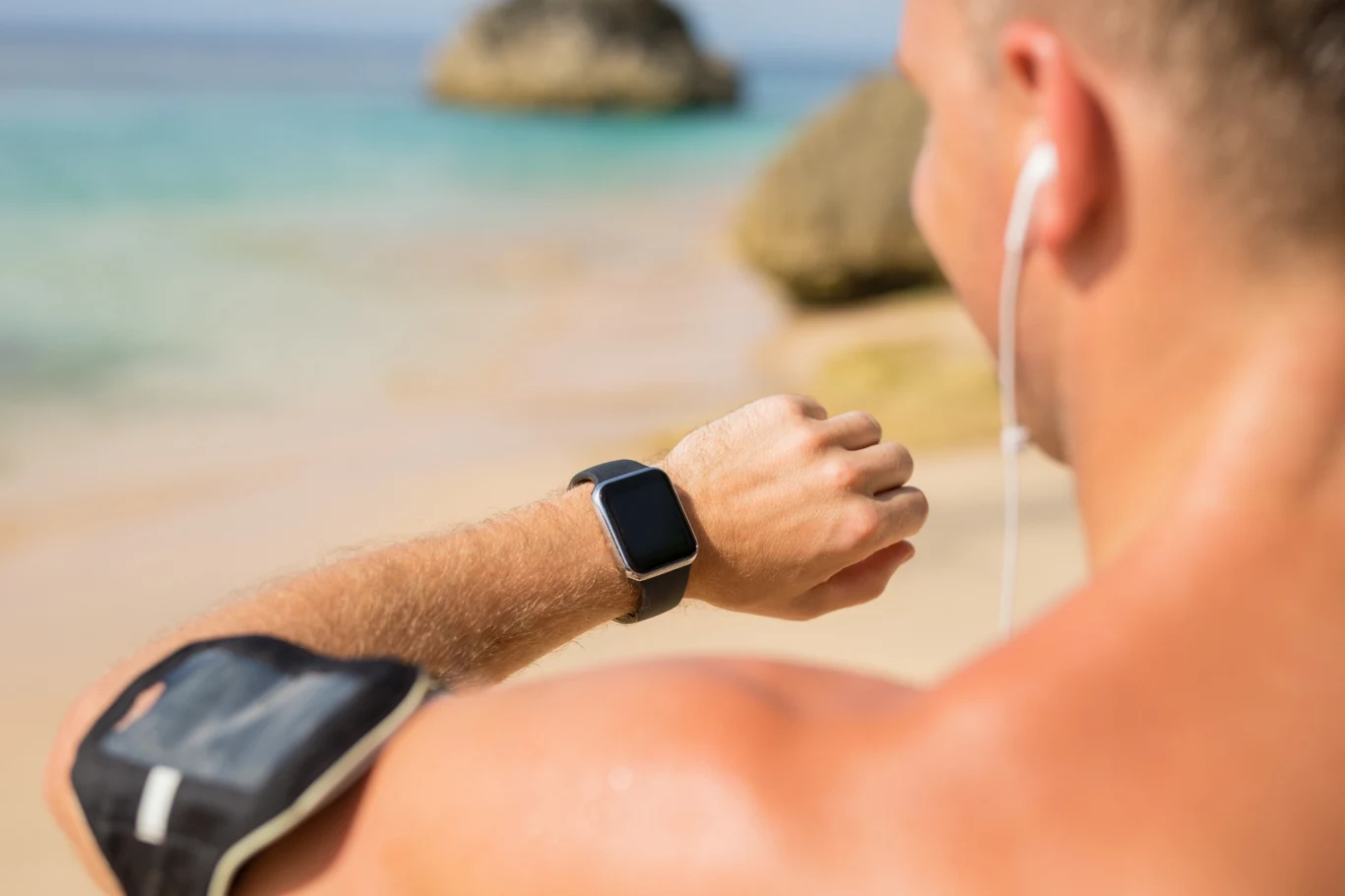 W jeziorach Illinois nurek znalazł ponad 200 zegarków Apple. Zdj. ilustracyjne. W jeziorach Illinois nurek znalazł ponad 200 zegarków Apple. Zdj. ilustracyjne.