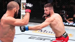 Mateusz Gamrot (po prawej)