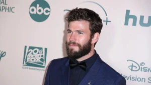 Austin Stowell