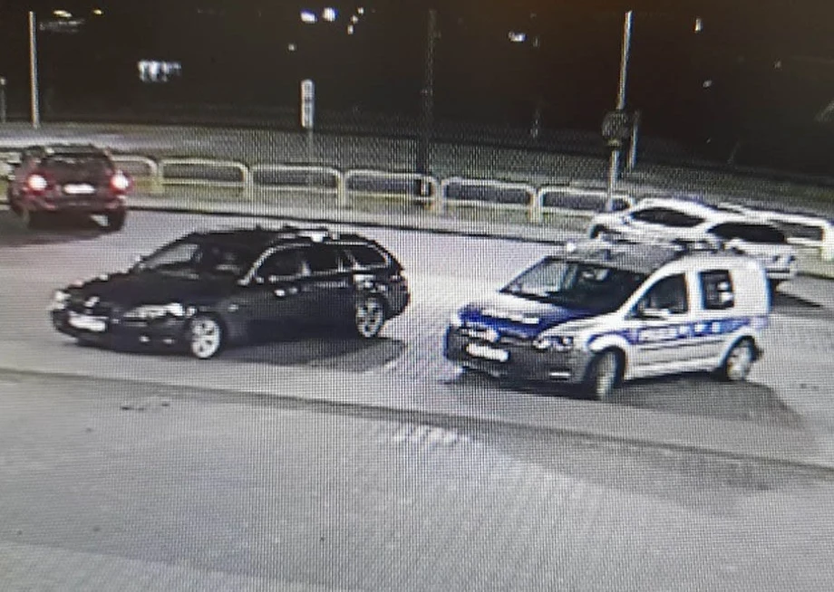 Kierowca BMW został zatrzymany przez policję Kierowca BMW został zatrzymany przez policję