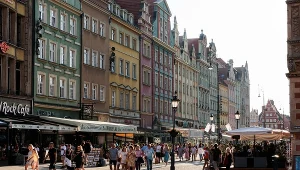 Wrocławska galeria Neon Side przestanie świecić. Administracja i miasto nie doszły do porozumienia (Zdj. ilustracyjne)