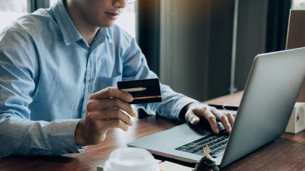 ​Nie używaj tych słów w tytułach przelewów. Od razu zablokują twoje pieniądze