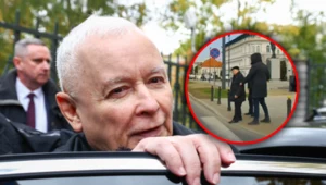 Prezes Kaczyński prawie wpadł pod auto. Zapomniał o najważniejszej zasadzie