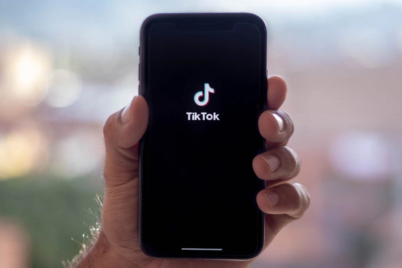 Aplikacja TikTok Photos powalczy o użytkowników z Instagramem. Aplikacja TikTok Photos powalczy o użytkowników z Instagramem.