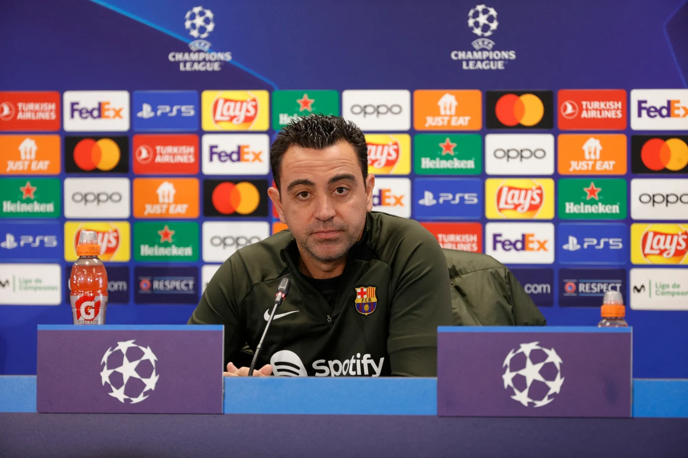Konferencja prasowa Xaviego przed meczem z Napoli Konferencja prasowa Xaviego przed meczem z Napoli