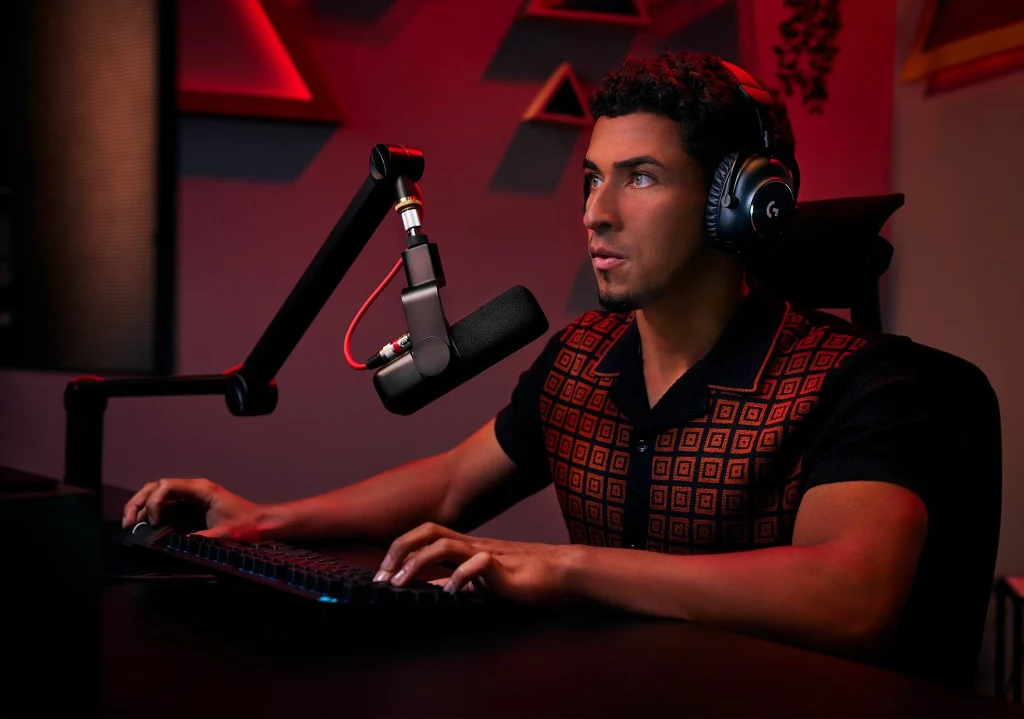 Logitech Yeti Studio Logitech Yeti Studio