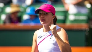 Prowokacje nie pomogły rywalce. Dominacja Igi Świątek, Polka w ćwierćfinale