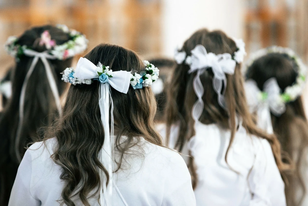 Ile kosztuje komunia 2024? Rodzice załamują ręce. „Szukamy jakichkolwiek oszczędności” Ile kosztuje komunia 2024? Rodzice załamują ręce. „Szukamy jakichkolwiek oszczędności”