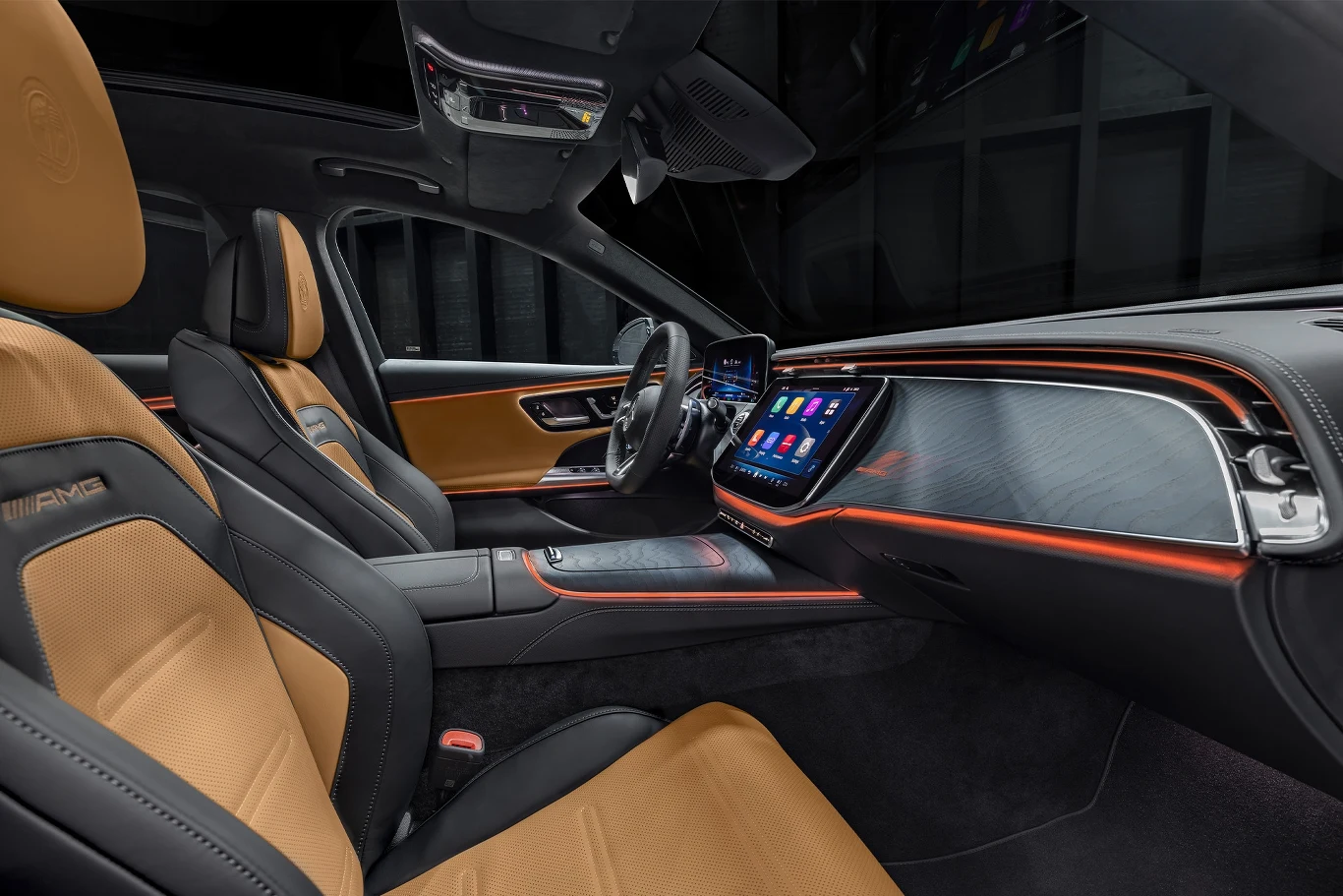 Nowy Mercedes-AMG E 53 Hybrid 4MATIC+ Nowy Mercedes-AMG E 53 Hybrid 4MATIC+