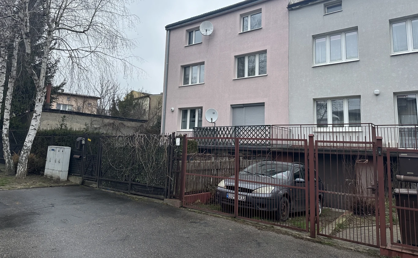 Ofiara została zwabiona ofertą kupna samochodu Ofiara została zwabiona ofertą kupna samochodu